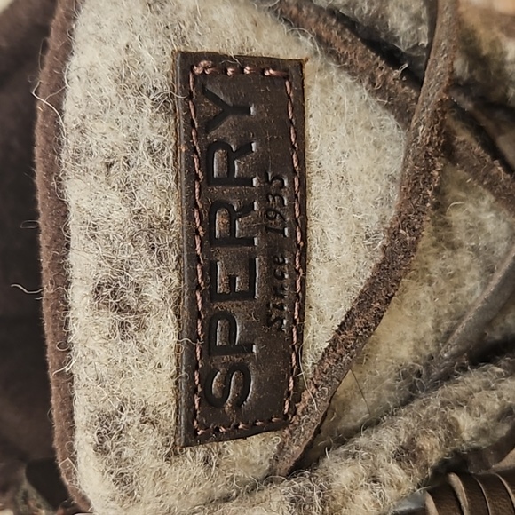 Sperry Duck Boots - Picture 5 of 16